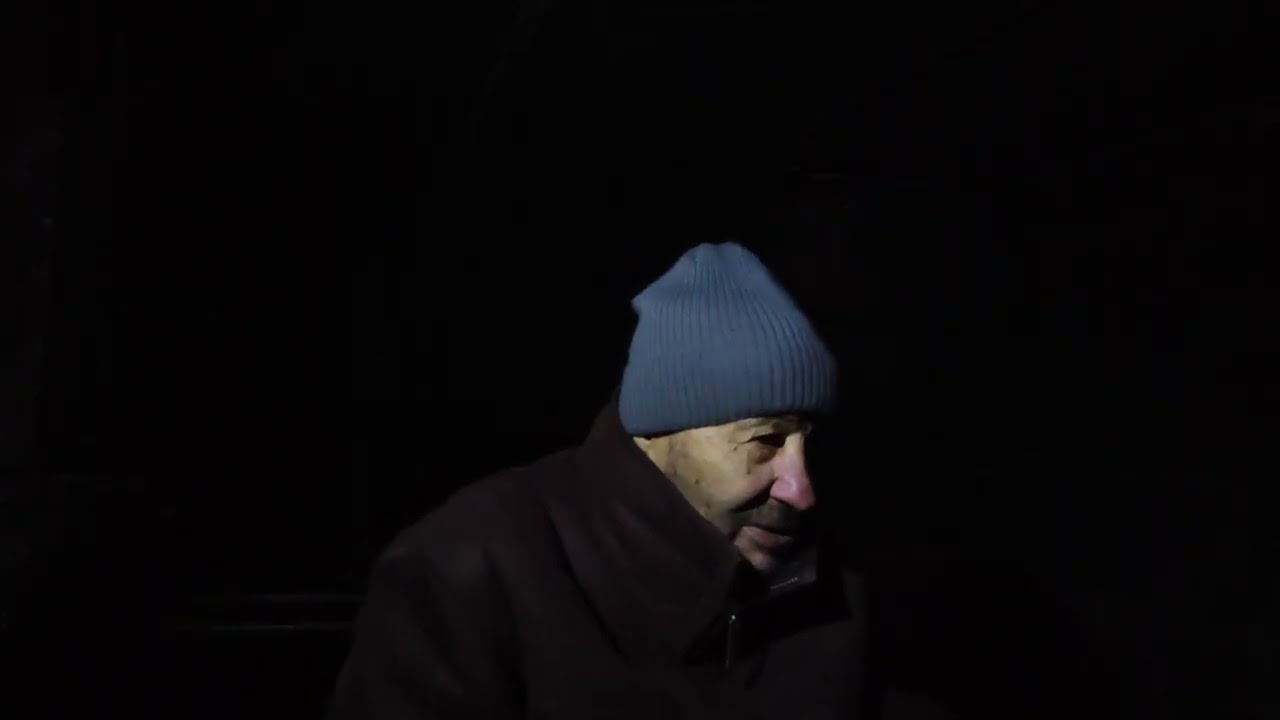 (18+) Деда развезло 😮