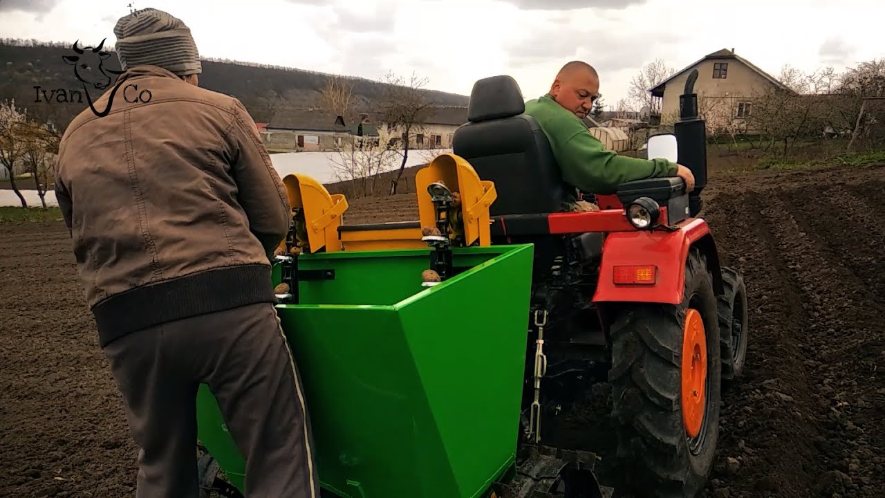 Посадка картошки сажалкой BOMET. Роторная косилка, грабли-ворошилки WIRAX.