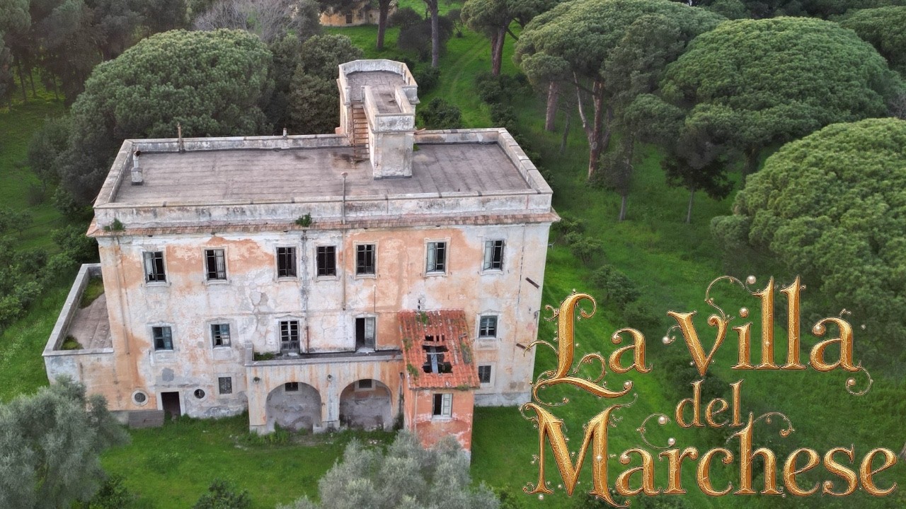 La villa del Marchese #urbex#dronephotography #abandonedplaces 