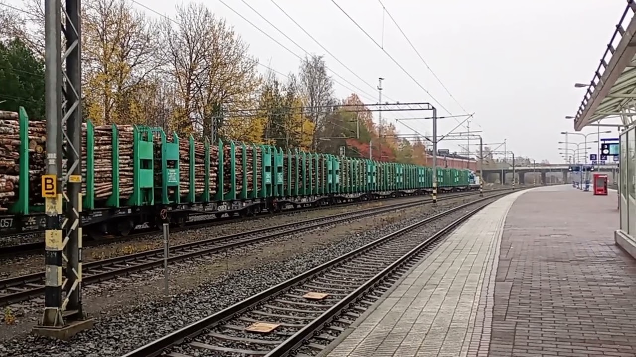 T7632 Haapamäeltä Kouvolaan pysähtyy Hämeenlinnassa 25.10.2025