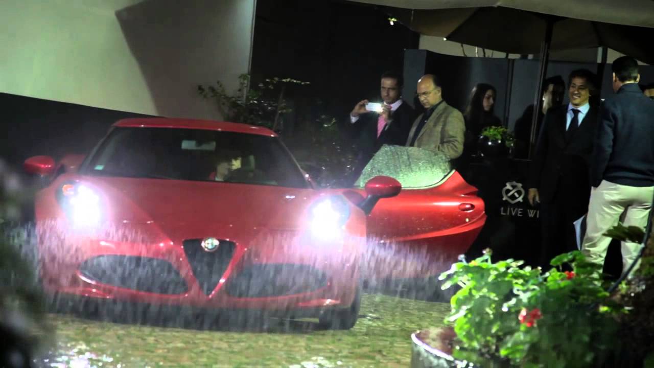 Apresenta&ccedil;&atilde;o 4C Alfa Romeo -- Motor Village Lisboa - Oficina Mustra - 21 de Mar&ccedil;o de 2014