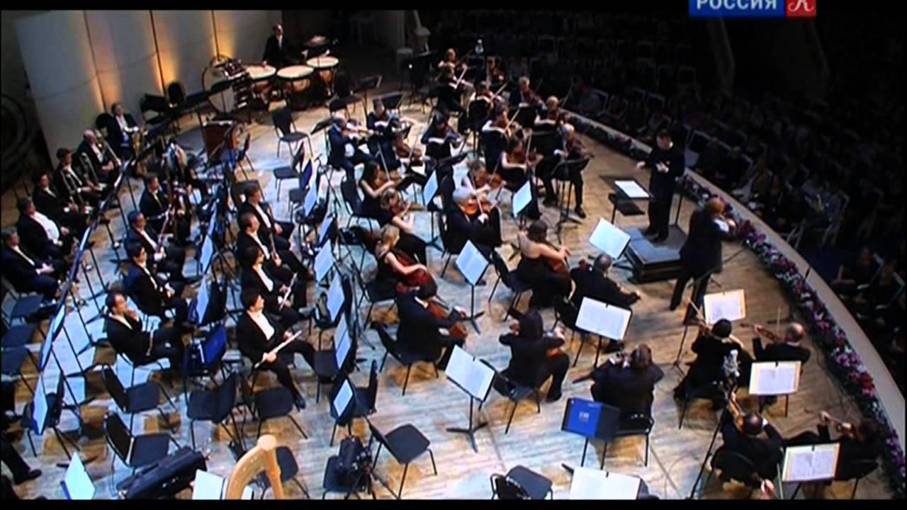 Elgar. Violin Concerto in B minor. Op 61. Allegro. D.Hope, M. Pletnev.