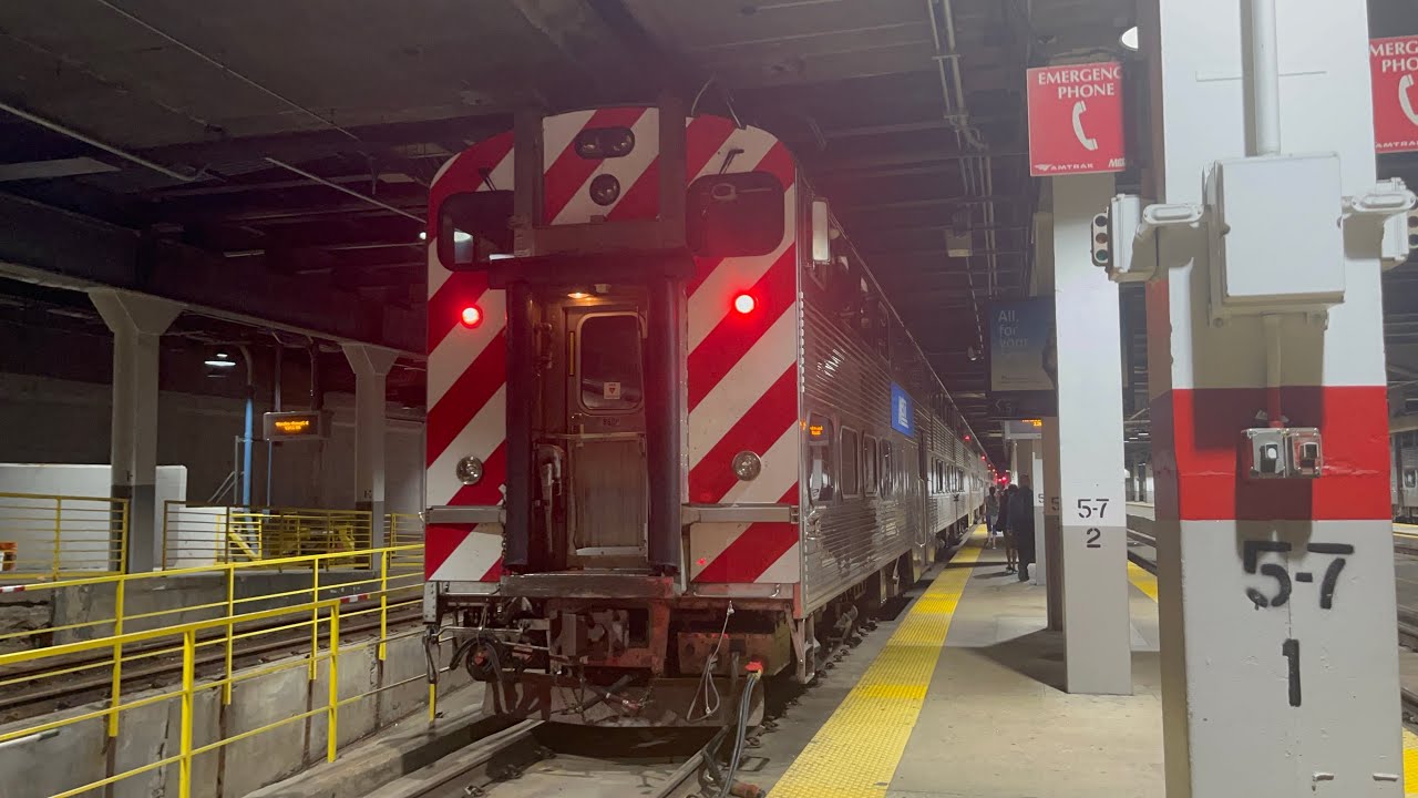 Railfanning at Chicago Union Station (DAY 1) 