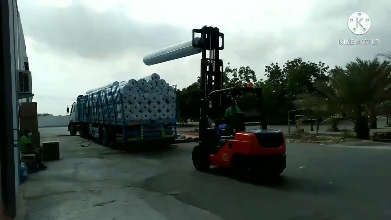 Forklift  in oman