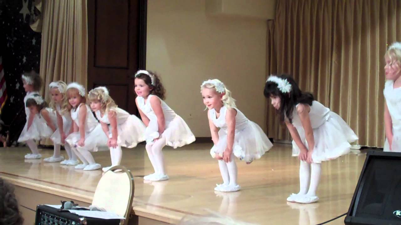 lillys snowflake dance 2011