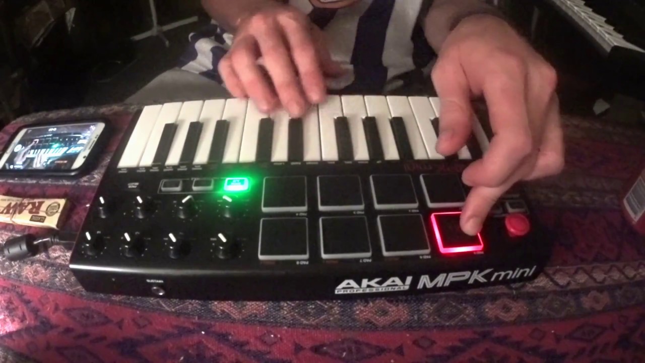 Akai MPK mini : Beat 02