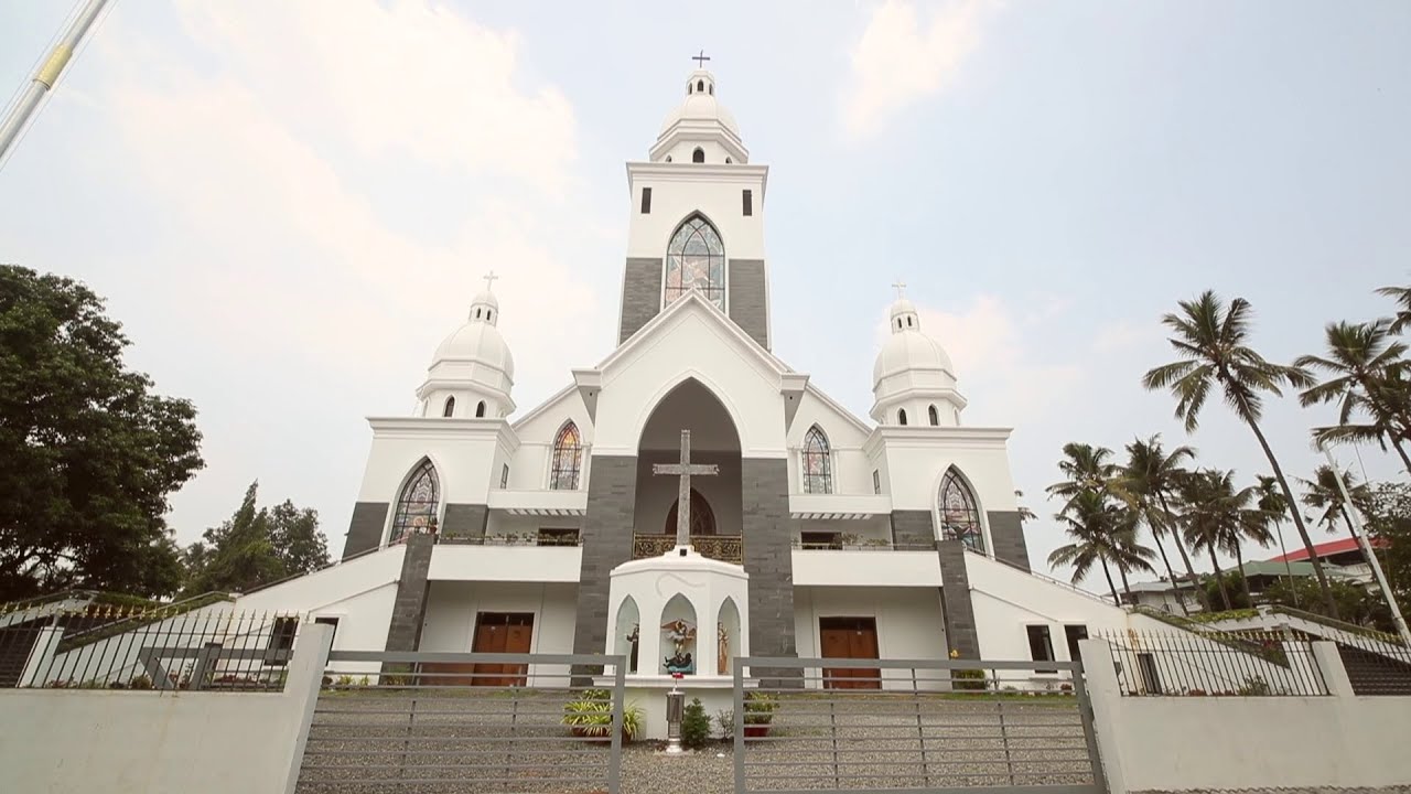 Devalayangalilude | Epi 459 | ST MICHAELS CHURCH, CHEMBUMUKKU, KAKKANAD | ARCHDIOCESE OF VERAPOLY