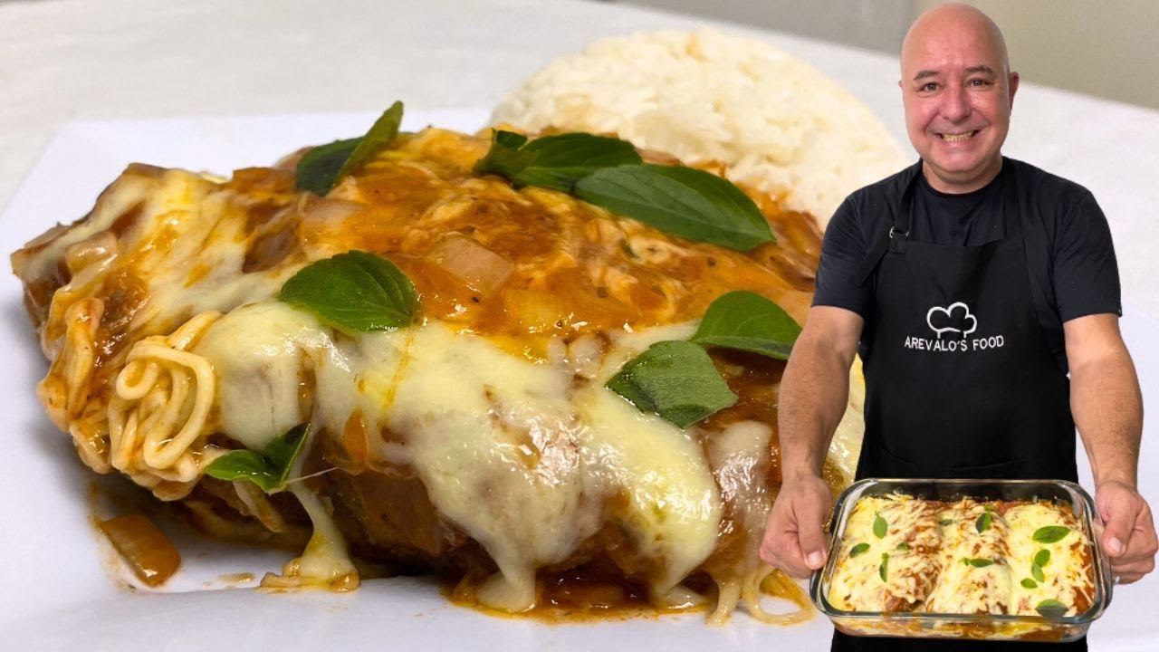 BIFE DE CARNE MOÍDA A PARMEGIANA