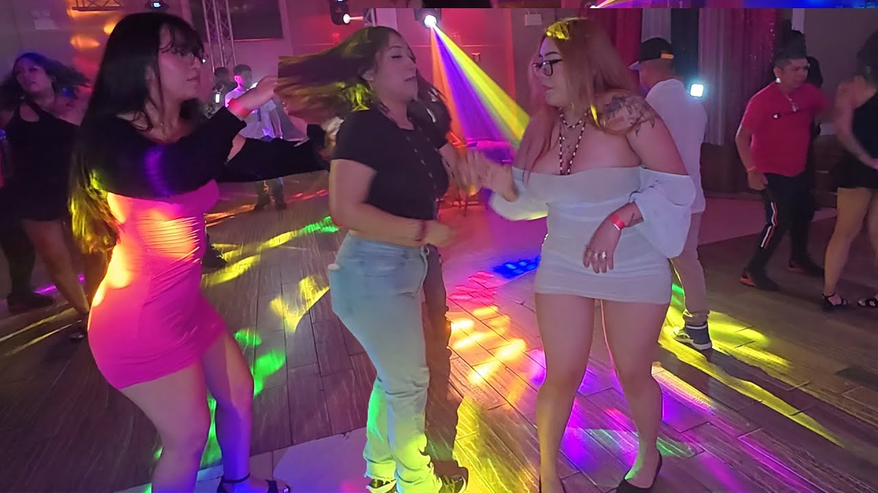 LA CUMBIA DE LOS POBLANITOS 2025 GRUPO MISTER CHUPON 💥💃 TEMA LIMPIO AUDIO mp3 🔥
