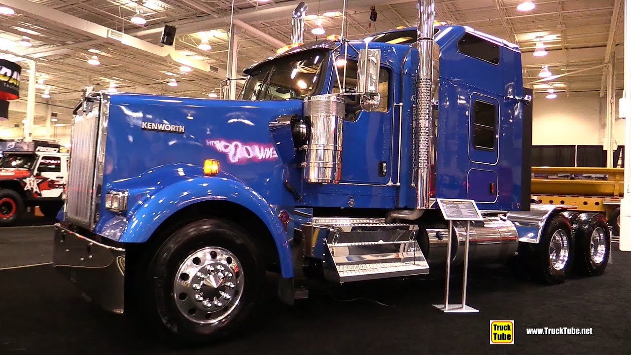 2018 Kenworth W900L 72inch Aero Cab Sleeper - Exterior Interior Walkaround - 2018 Truckworld
