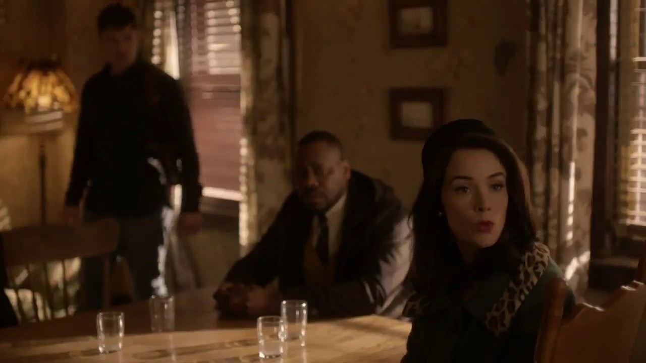 Misha Collins as Eliot Ness in 