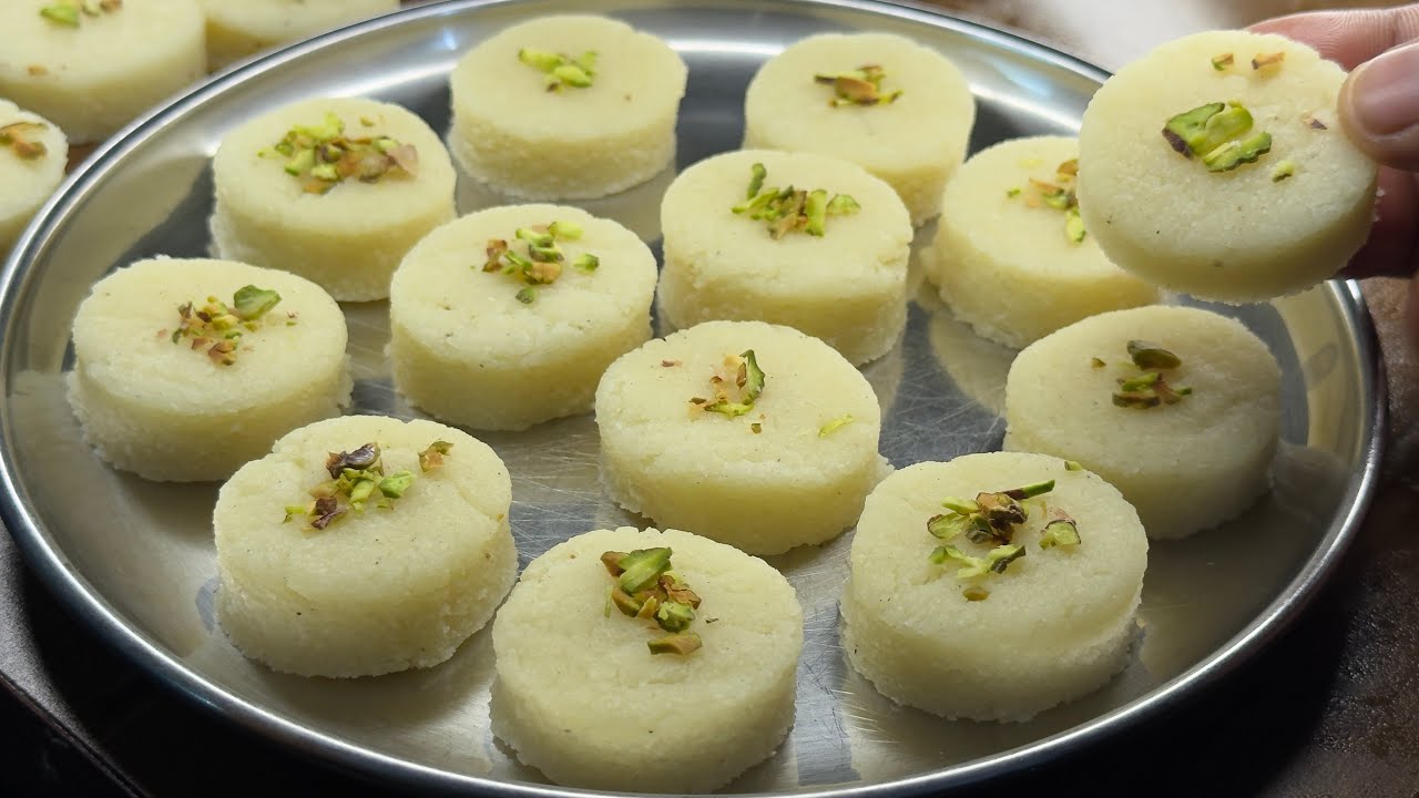 செலவே இல்லாமல் வீட்ல ஈசியான ஸ்வீட் இந்த மாதிரி செஞ்சு பாருங்க|Instant sweet recipe|javvarisi sweet 