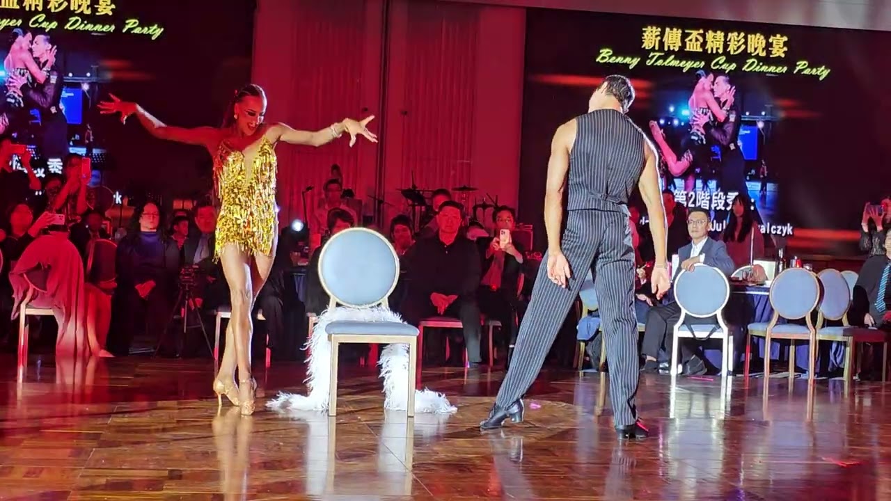 巨星秀(二)：Adam Hathazi & Julia Kowalczyk~捷舞