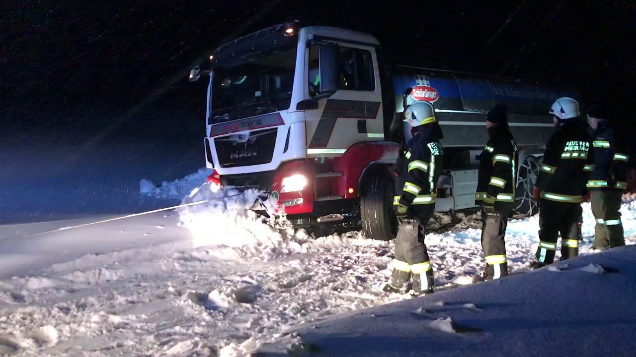 Milchwagenbergung in Oberafiesl