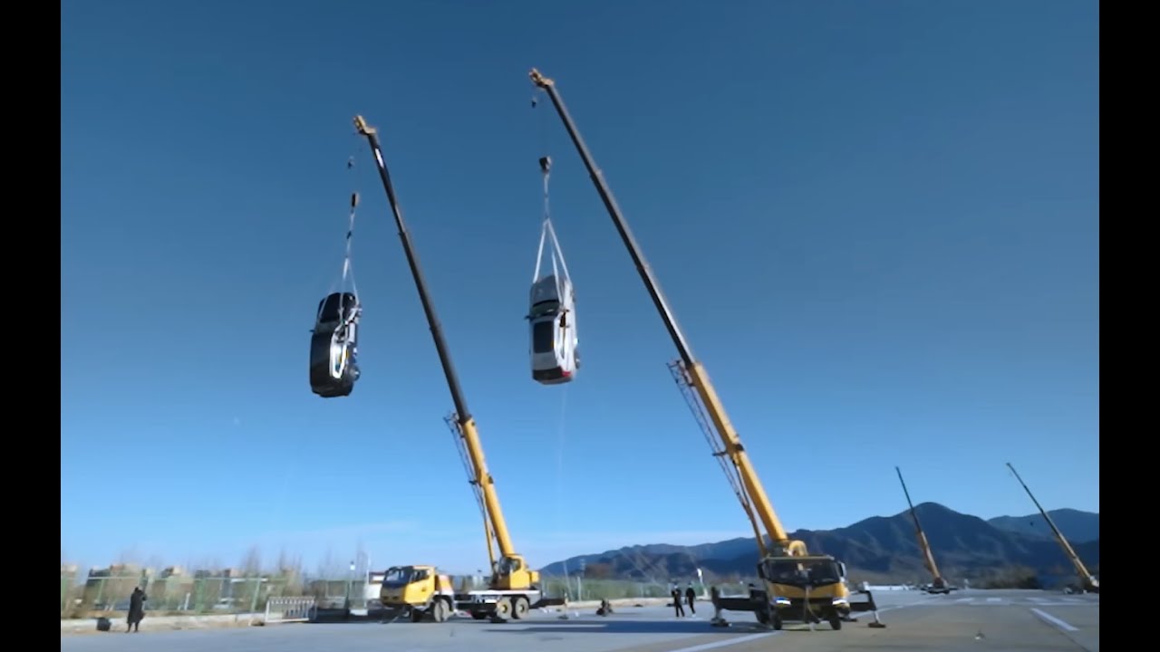 沃尔沃是不是纸老虎？宝马X3残酷对战沃尔沃XC60！价值60万的汽车安全性测试！！非典型安全性测试by一鹿有车 TopGear都不没有进行过的尝试，中保研都不敢做的碰撞测试 #沃尔沃生命俱乐部