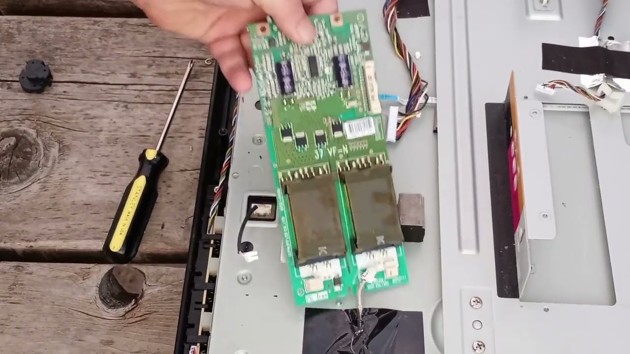 Scrapping a Flat Screen TV for Aluminum, Copper, Steel and Circuit Boards
