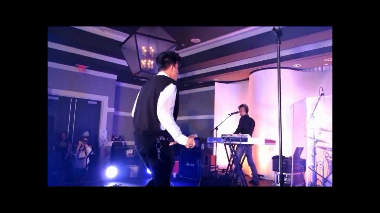 Adommy- Love Bites