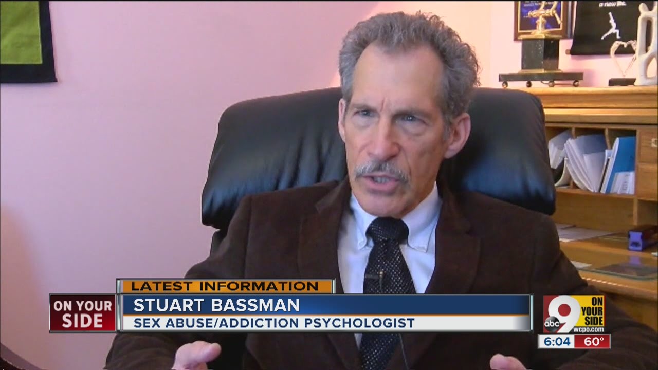 Psychologist tells parents how to spot child predator