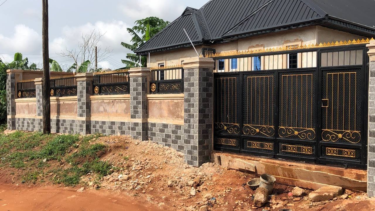 Price Of Roofing Gates, Fence Rails And Other Iron Work With Installation In Benin City.