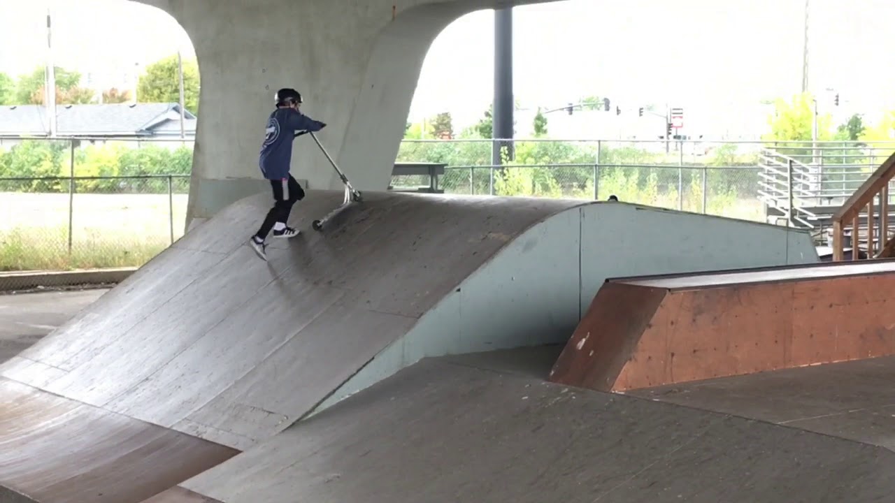 Raw - edit banger (nothing front scoot)