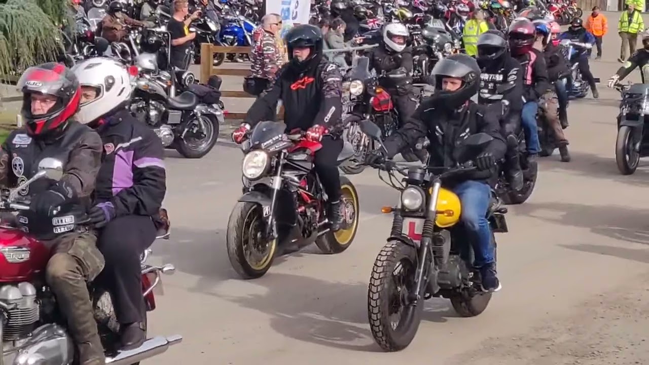 Ride To The Wall Depart Donington
