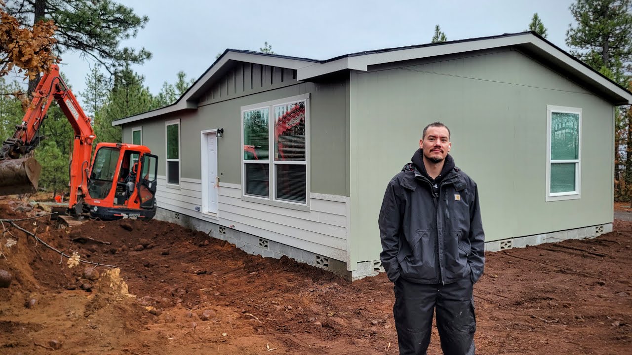 Backfill Excavating a New Manufactured Home