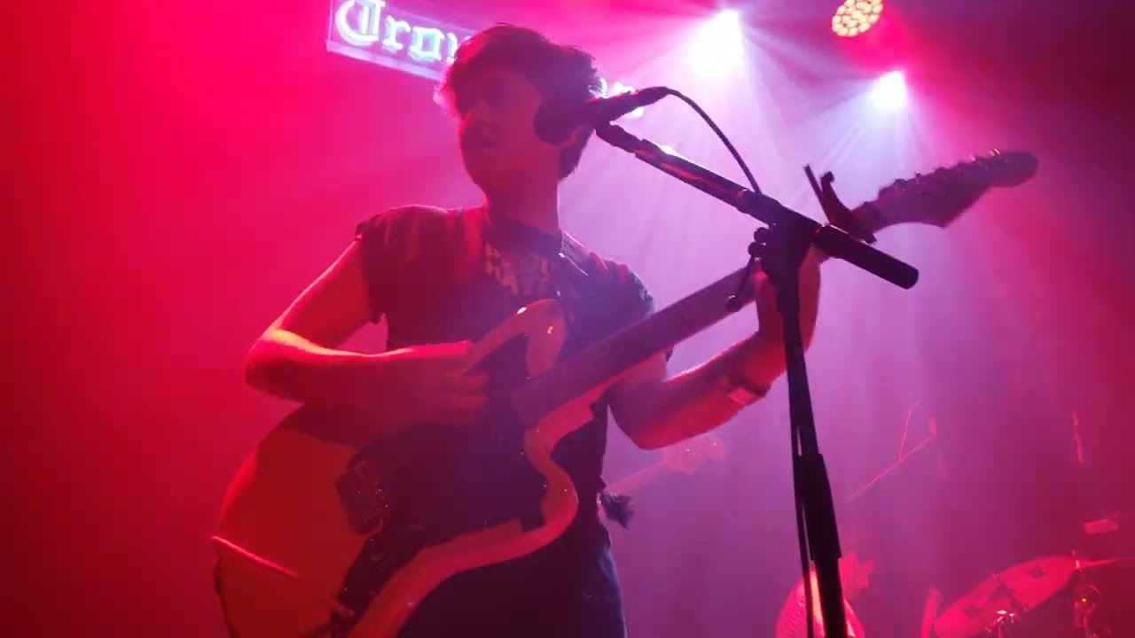 Snail Mail - Teenage Dirtbag (Wheatus Cover) (Live @ LA 2024-02-26)