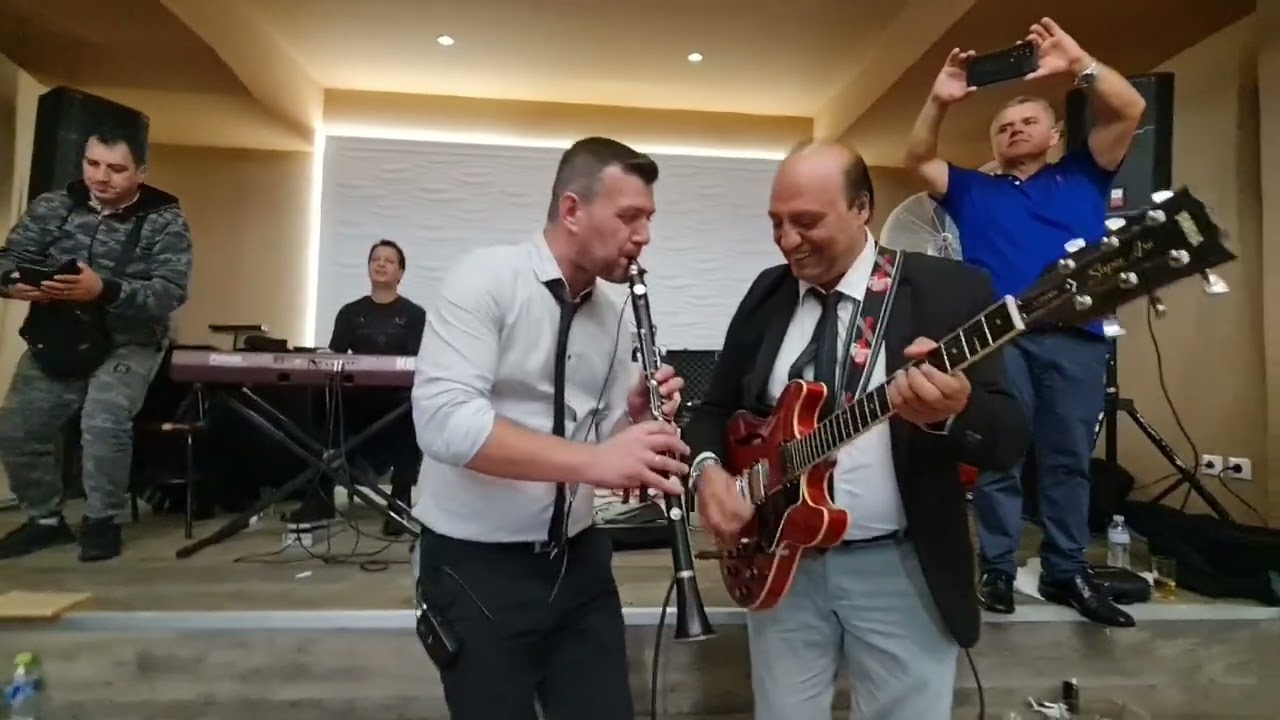 ΑΝΑΣΤΕΝΆΖΕΙ Η ΆΣΦΑΛΤΟΣ - ΣΤΟ ΘΕΌ ΘΑ ΣΤΕΊΛΩ ΓΡΆΜΜΑ- Β.ΚΥΡΙΑΖΟΣ - Κ. ΣΤΑΎΡΟΥ - Χ. ΦΟΥΣΕΚΑΣ - Χ.ΚΕΛΗ