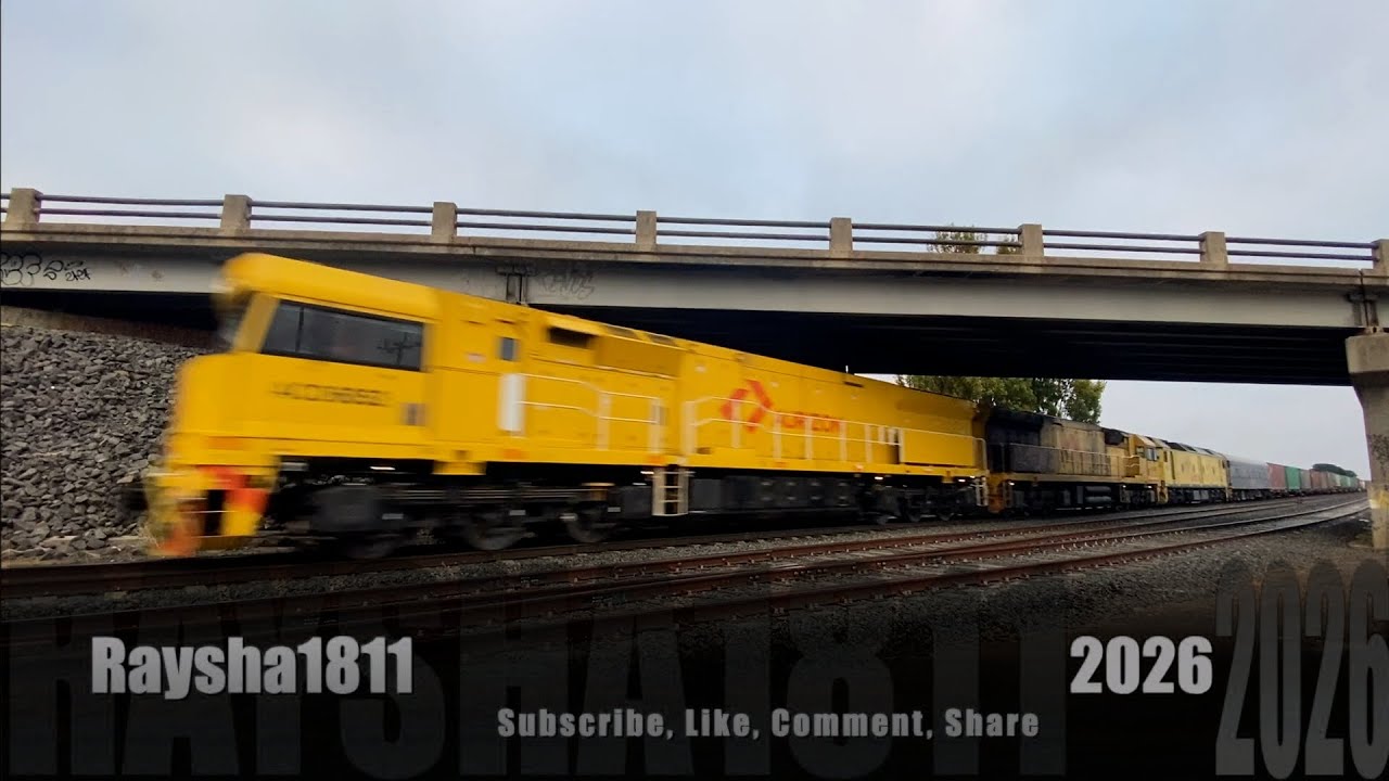 4PM1 - ACD6052-ACD6055-G535 & crew car (Aurizon/TGE) Gheringhap - Australian Trains by Raysha1811