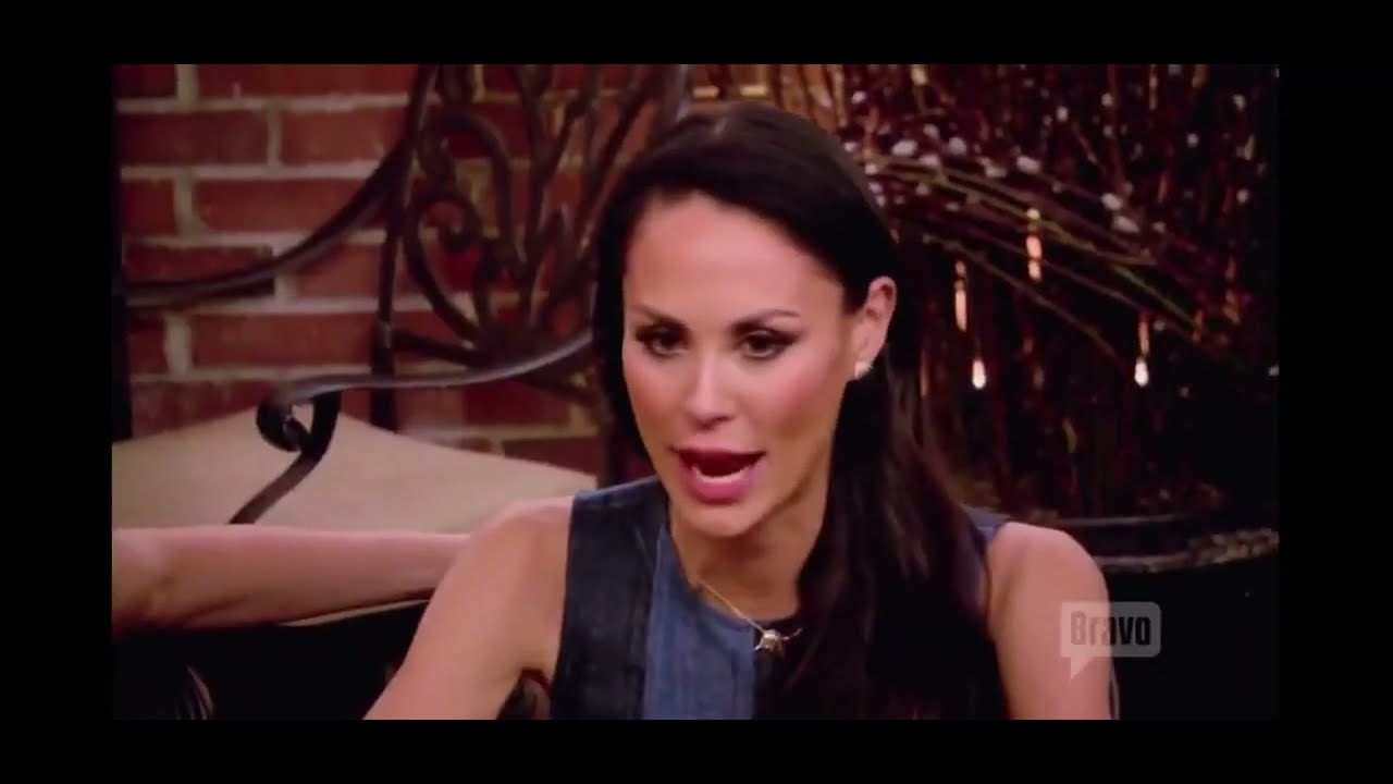 RHONY: Bethenny and Jules fight - part 1