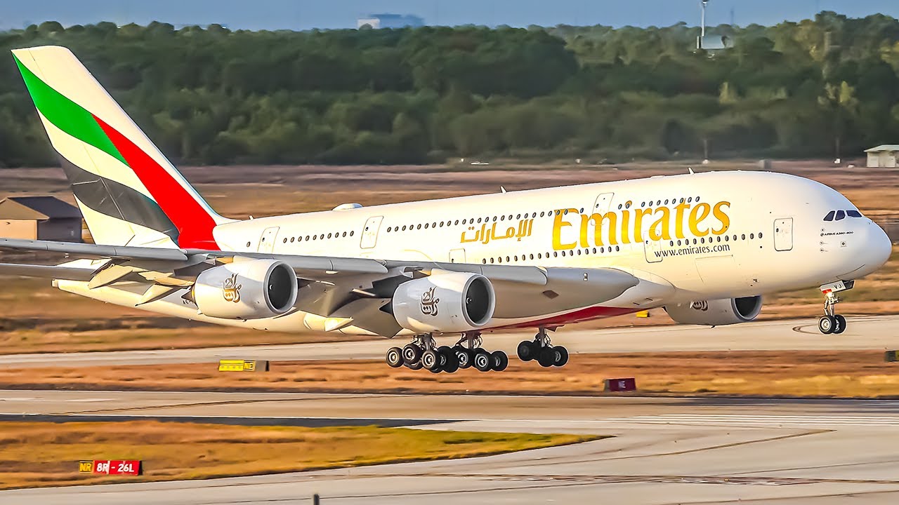 60 MINS of Plane Watching at Houston George Bush Airport 🇺🇸