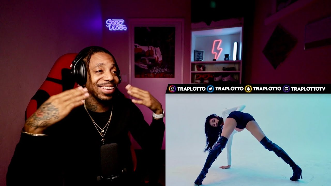 LISA IS MY BIAS! LILI’s FILM 1-4 + THE MOVIE | @TrapLotto REACTION