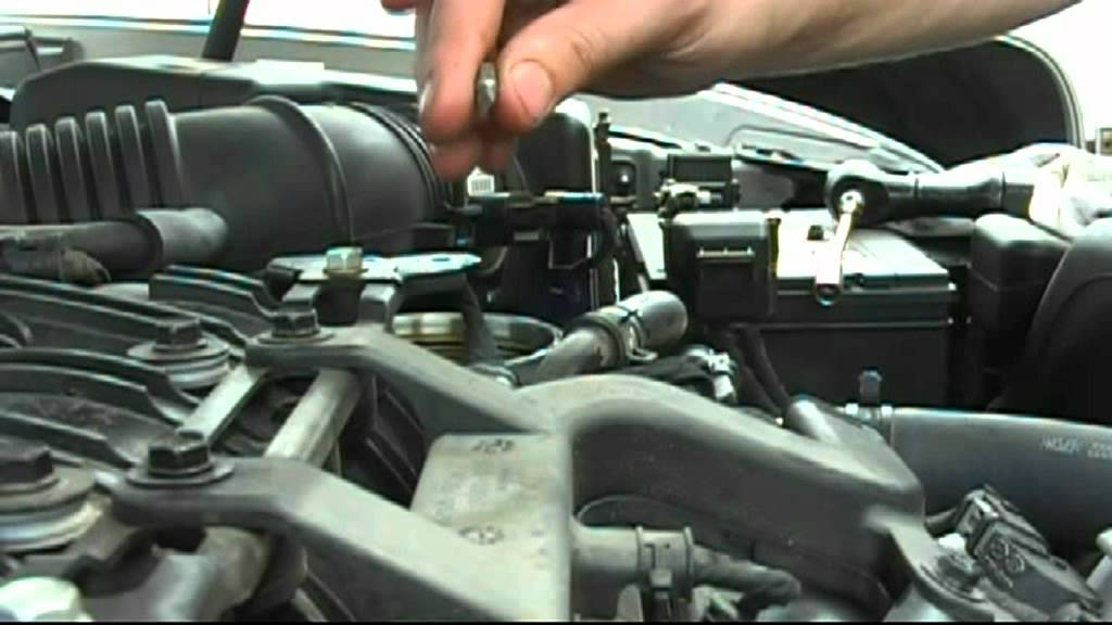 08 Sonata v6 oil change part 2 filter