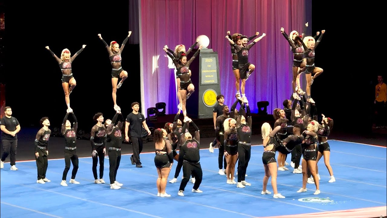 Cheer Extreme Code Black Worlds HIT!!