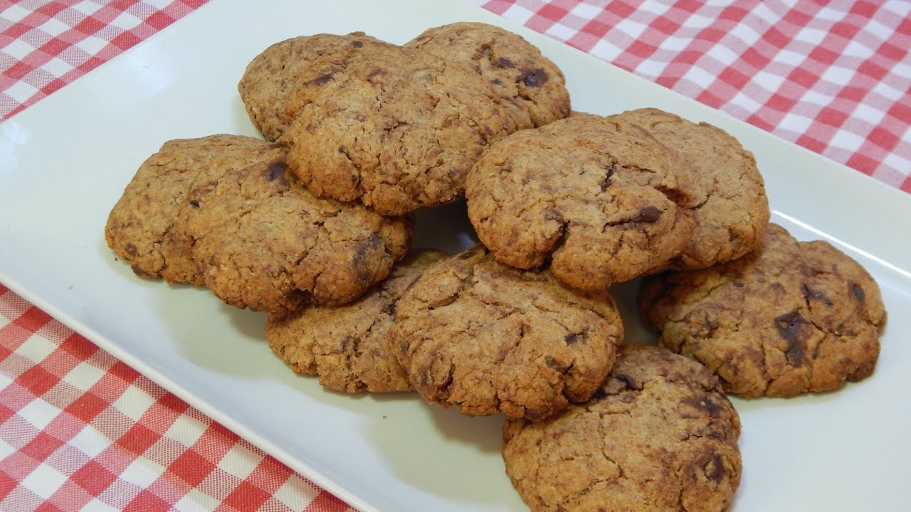 Galletas crujientes y saludables con harina de espelta integral sin mantequilla ni azúcar