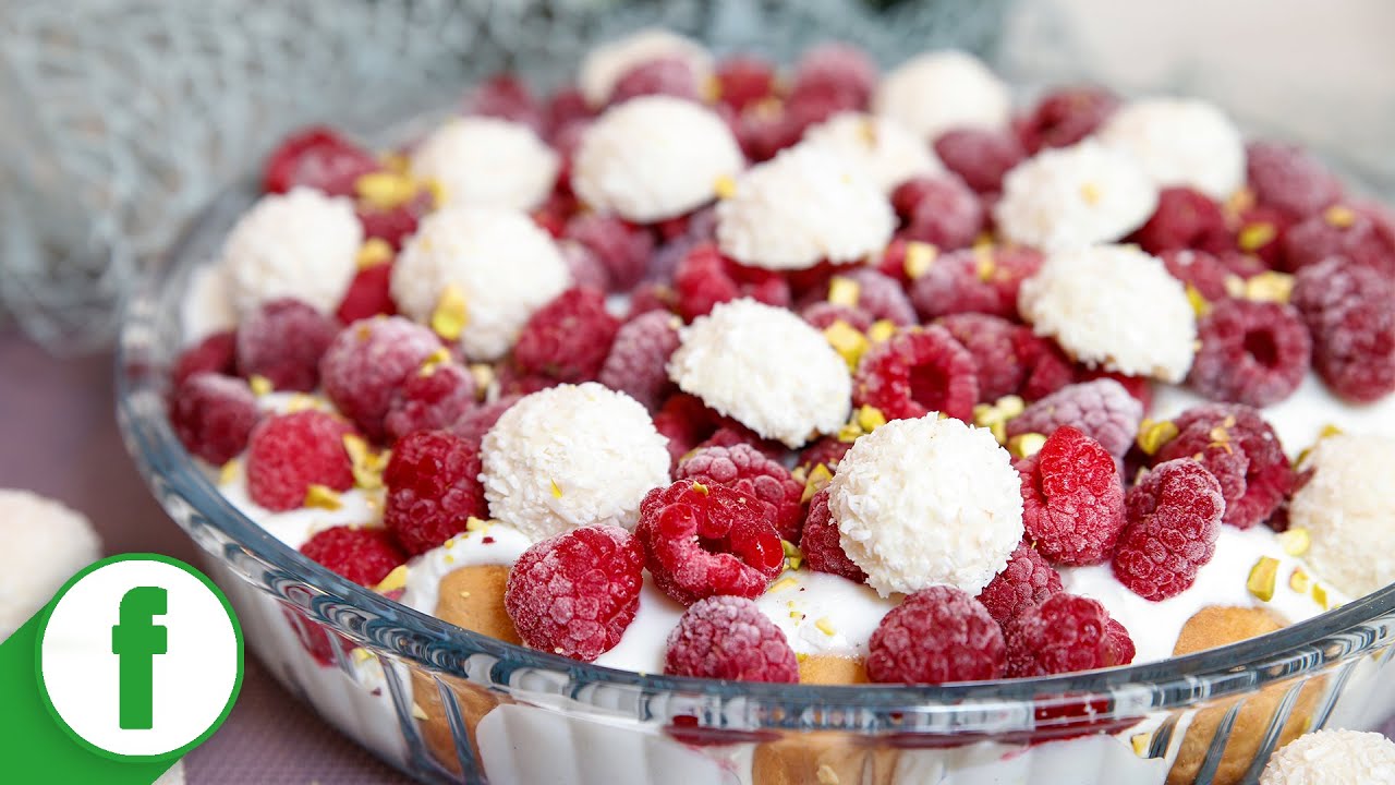 Leichtes Windbeutel Dessert mit Raffaello, Himbeeren und Quarkcreme