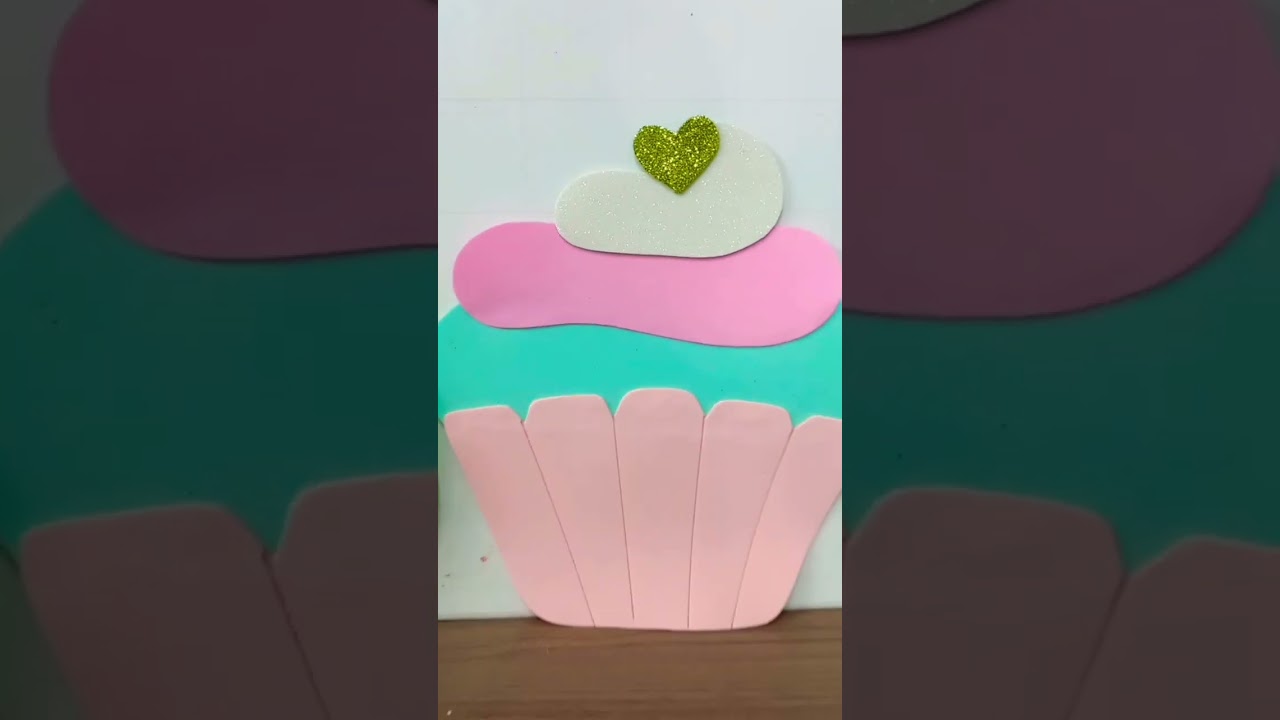 Cupcake e doces em eva