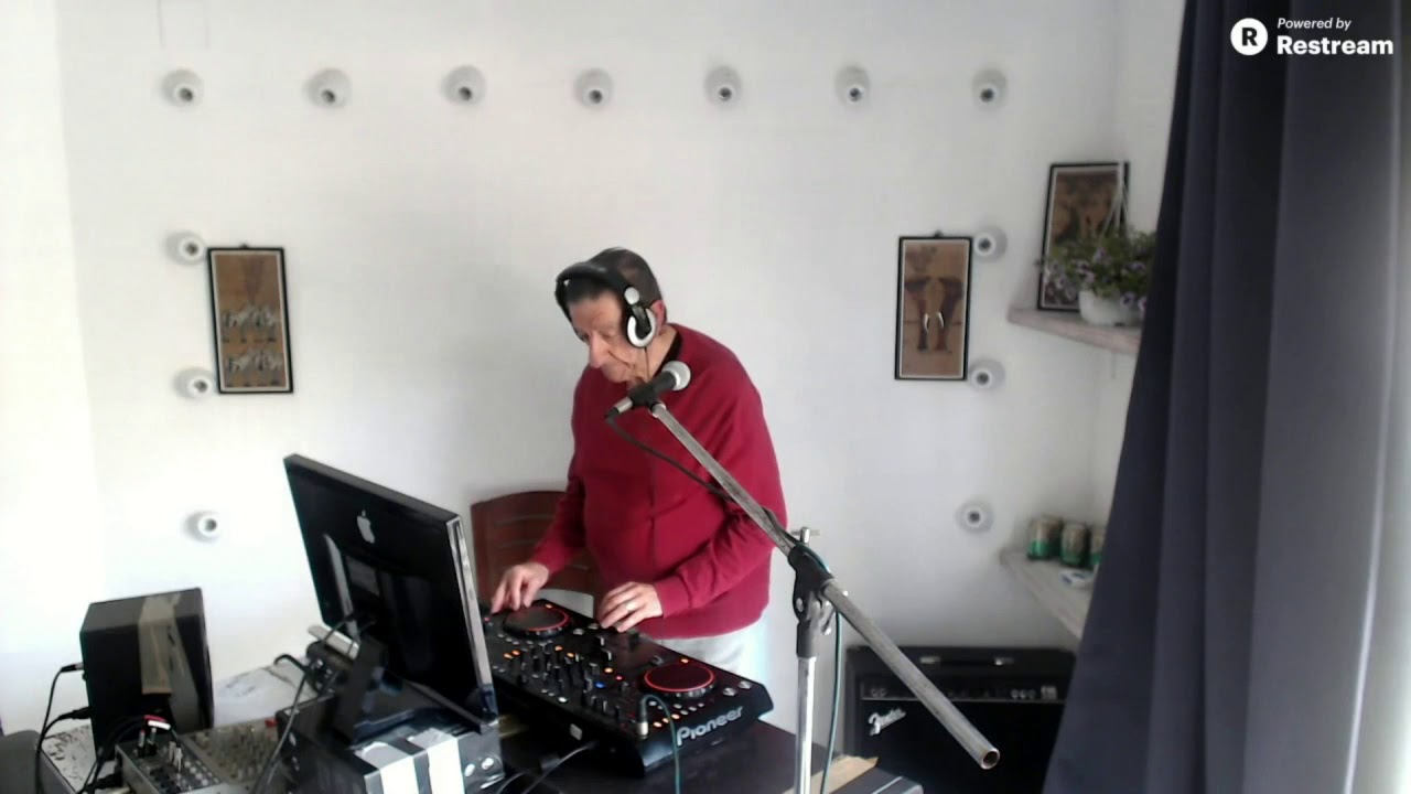 DJ Addams & DJ Paco House of Funk