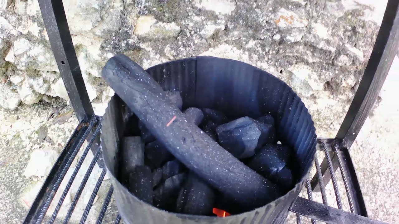 Como hacer un encendedor de carbón para barbacoa