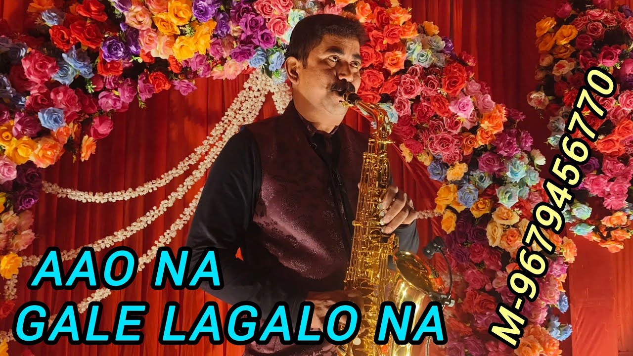 Best Saxophone music Hindi song player Raja perform in Marriage party Kolkata. Live Saxophone music 