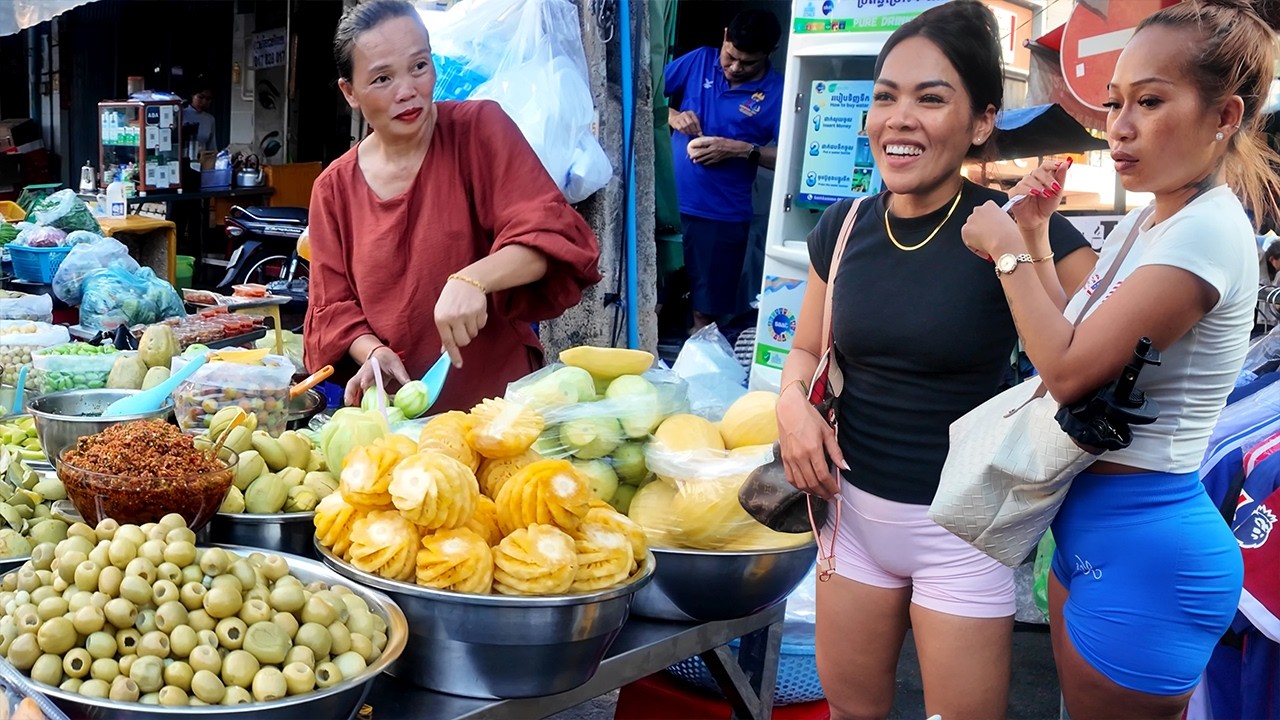 Hidden Gems CAMBODIAN Street Food 2026 - Walking Tour in Toul Tom Poung Market, Phnom Penh City 4K