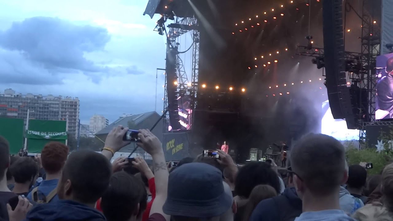 Lana Del Rey - Video Games (Rock En Seine 2014 - 24.08.2014)