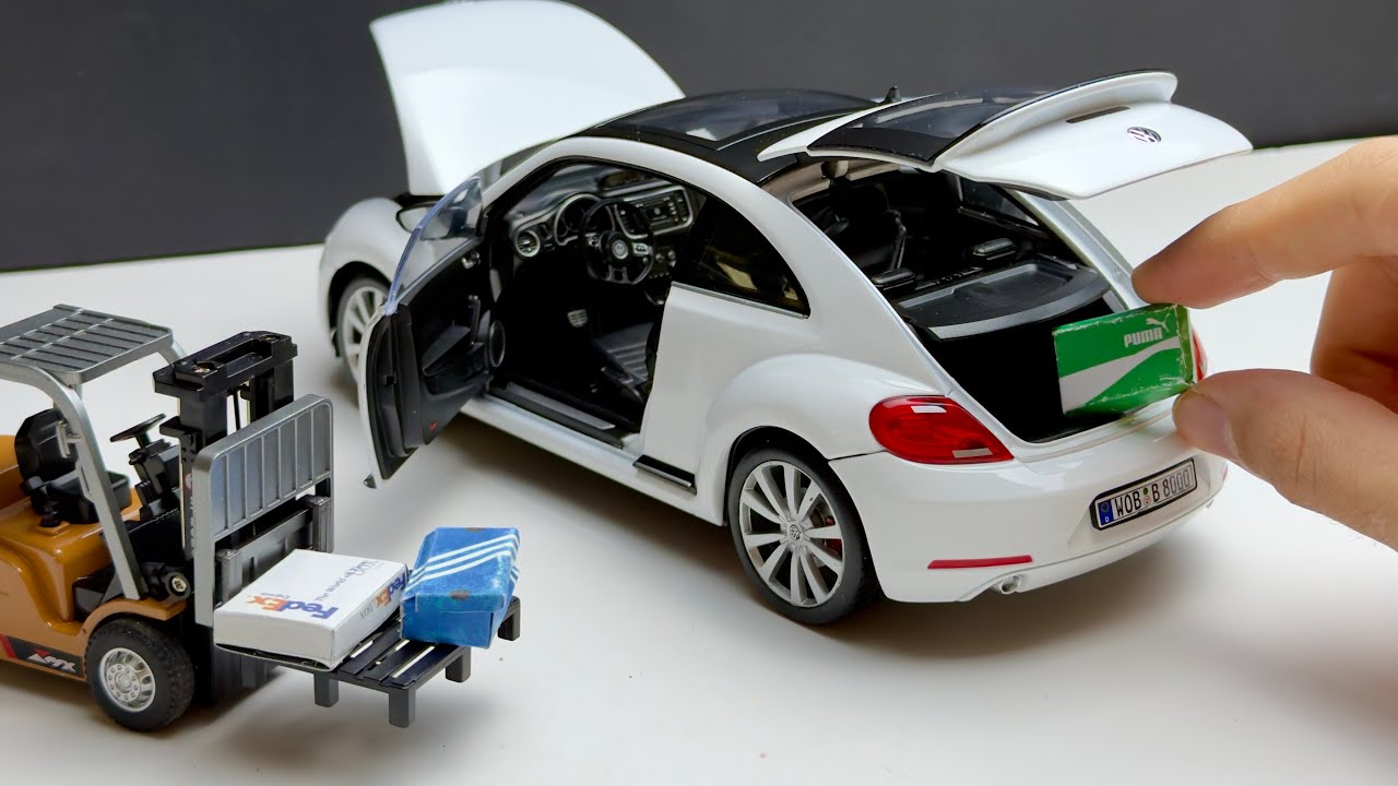 1:18 Scale Volkswagen Beetle Diecast Model Car Unboxing and Review