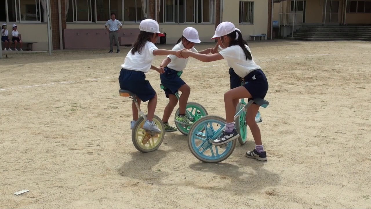 ベルマーク一輪車講習会　和歌山・津木小学校