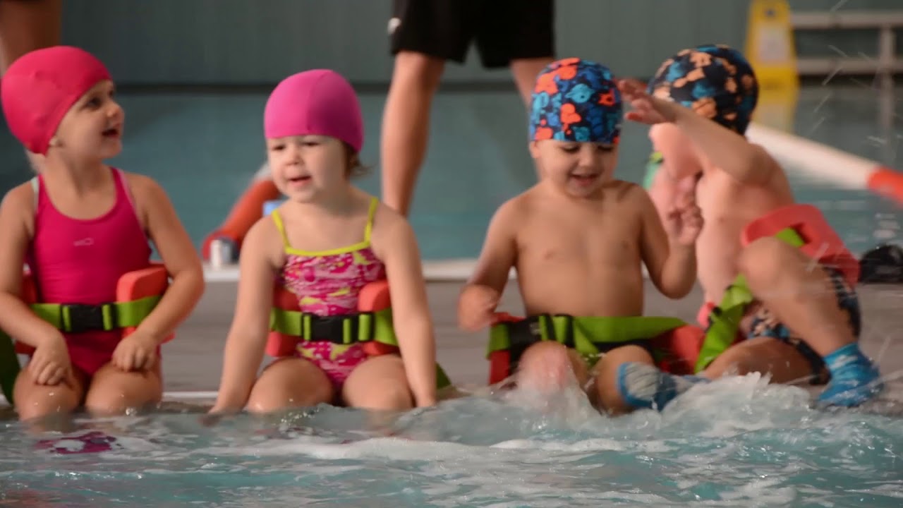 Els dimecres, anem a la piscina!