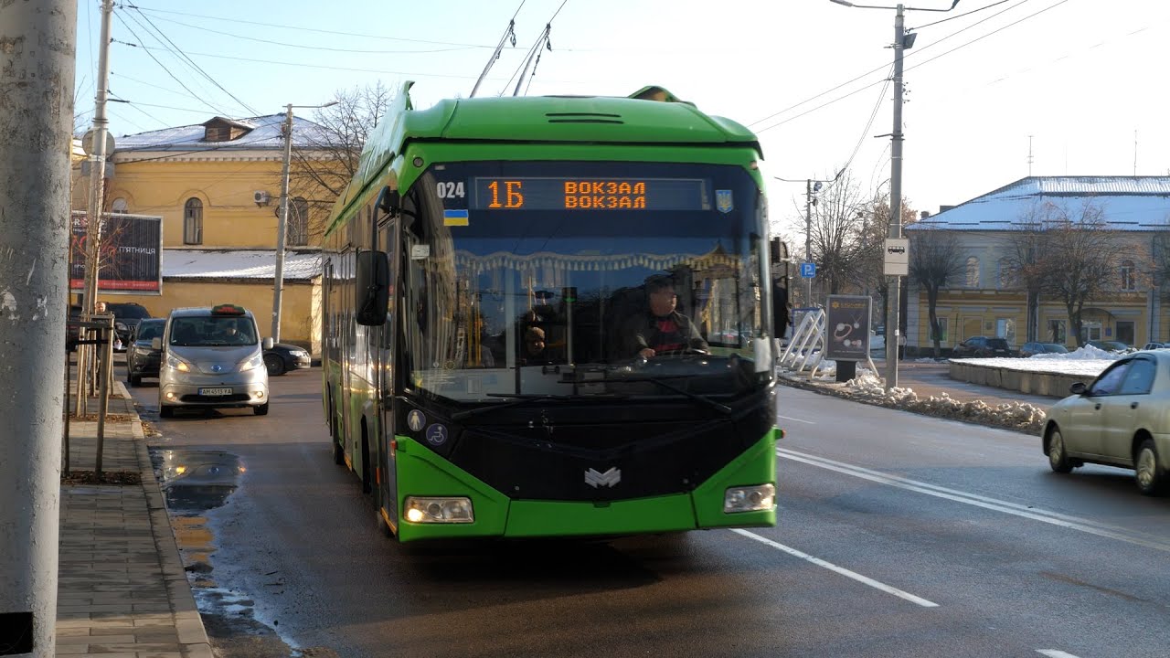 У Житомирі вже курсує електротранспорт, постачання води та електроенергії поступово відновлюють