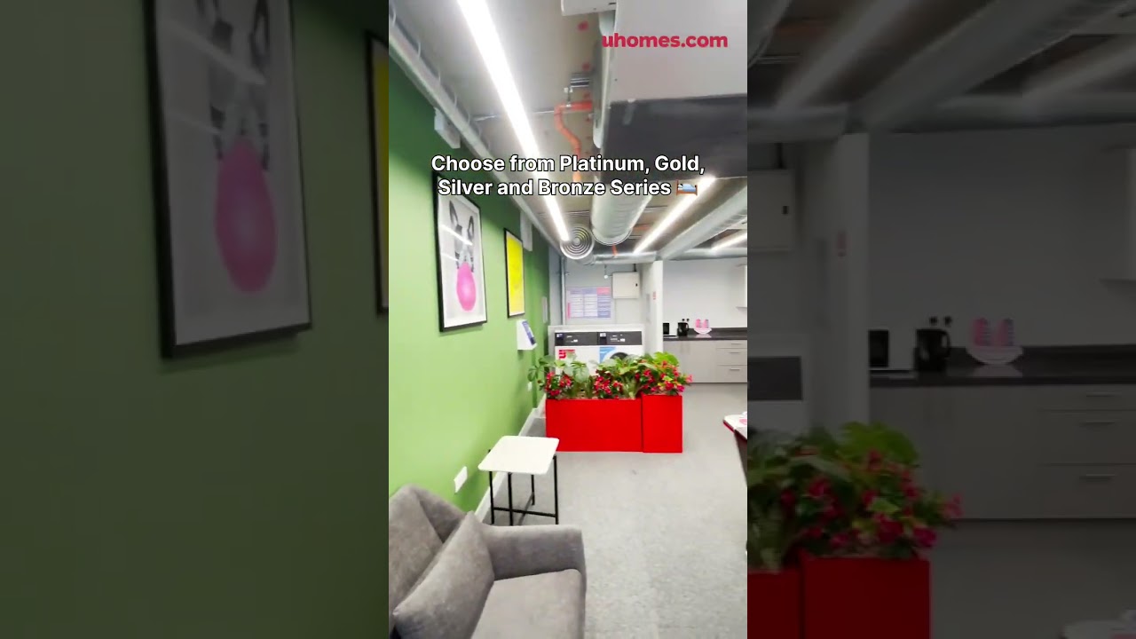 📍 London&rsquo;s got the vibes&mdash;Venue Studios has the keys! 🏙️✨