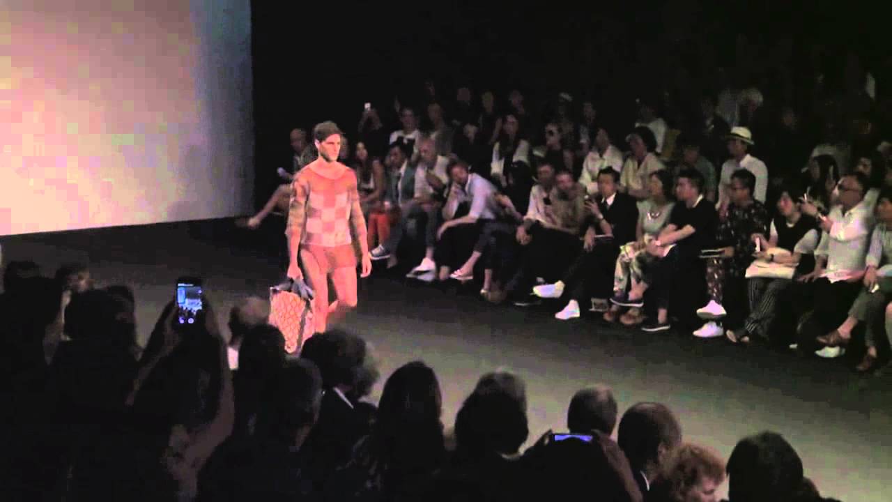 Fabio Mancini walk for Vivienne Westwood - Spring Summer 2016!!