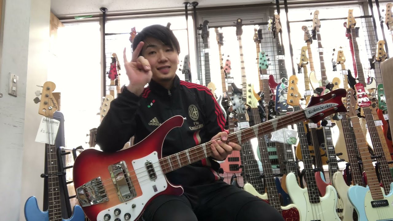 Меня интересуют бас-гитары Rickenbacker.