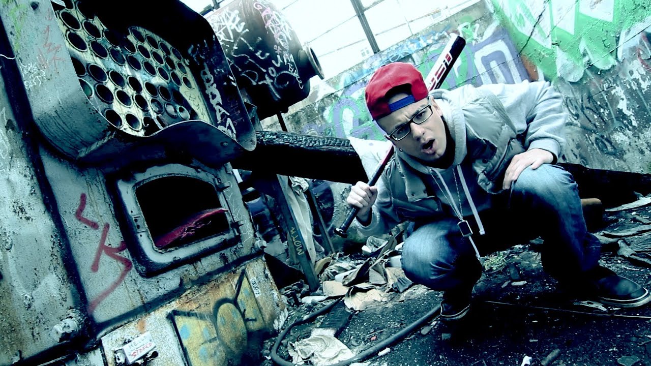 Kareezy feat. Mike Bars & DJ Hoppa - 24/7 (All Day) [Official Music Video]
